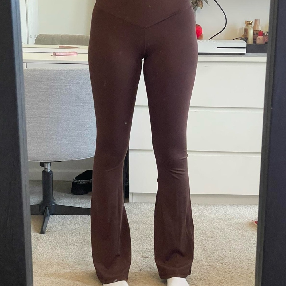 OFFLINE BY AERIE REAL ME HIGH WAISTED FLARE LEGGING size M